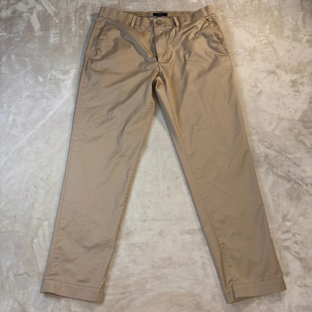 Banana Republic Slim Fit Chinos Mens 33x30 Khaki Tan Stretch Cotton Pants